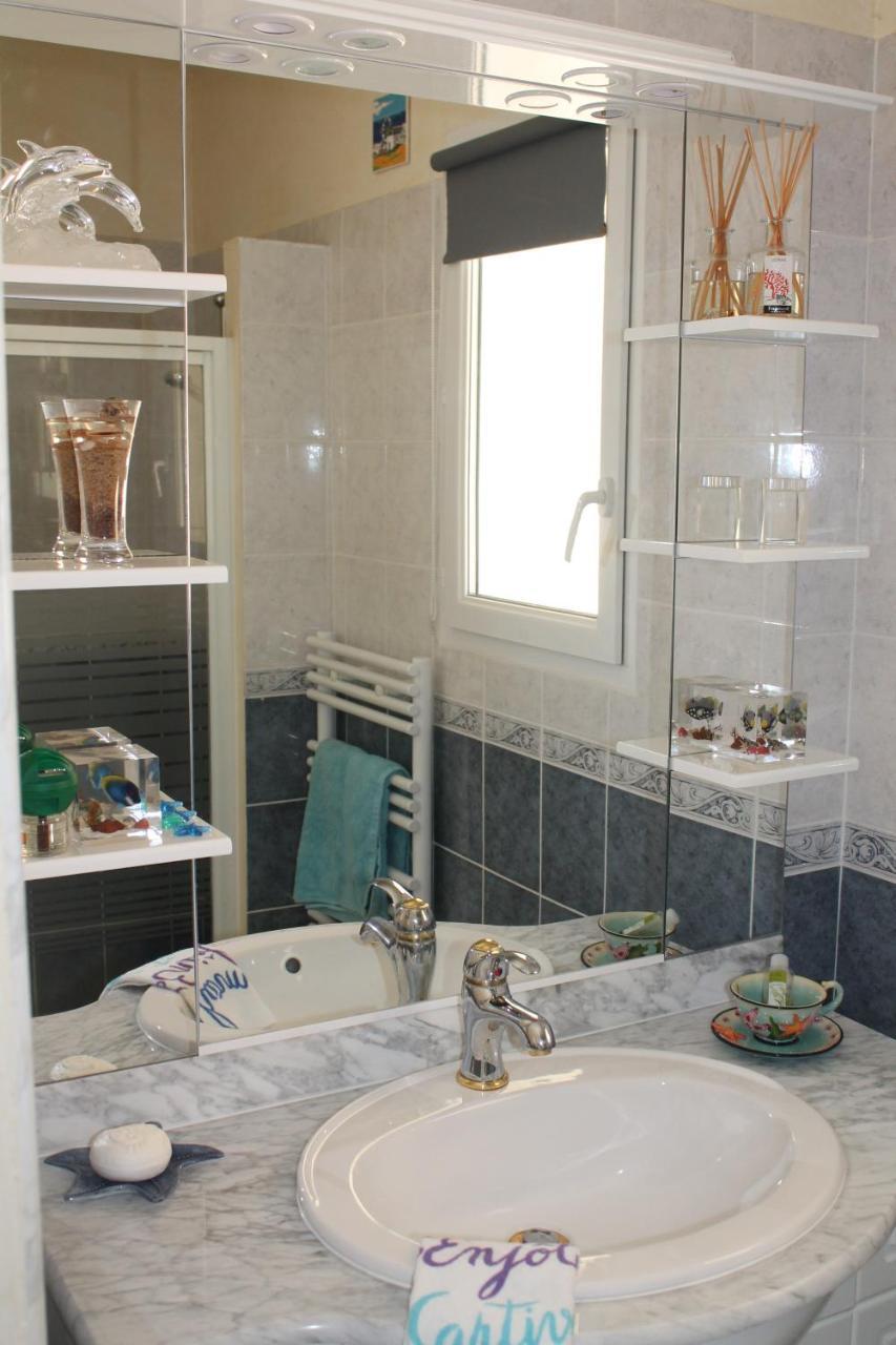 モントルー La Maison De Jenny Bed & Breakfast 部屋 写真
